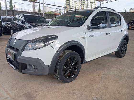 RENAULT SANDERO 1.6 STEPWAY 8V FLEX 4P MANUAL